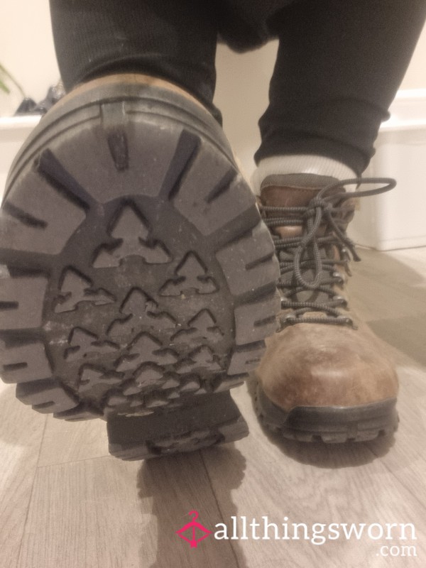 Boot Walking Video