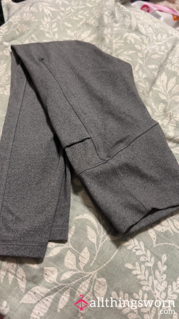 Booty Lifting Gym Clothes (Small)