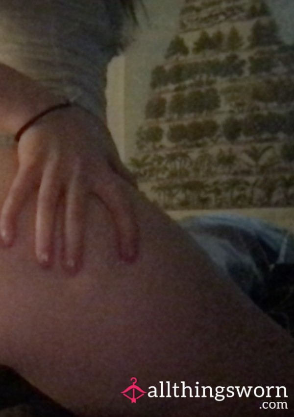 Booty Pic Taken On Macbook
