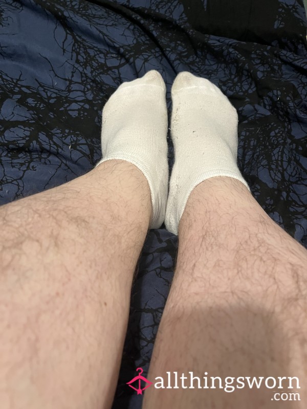 Boss Domina’s Well-Worn White Ankle Socks