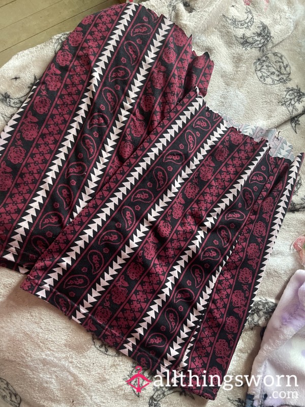 Bottoms Of Leggings