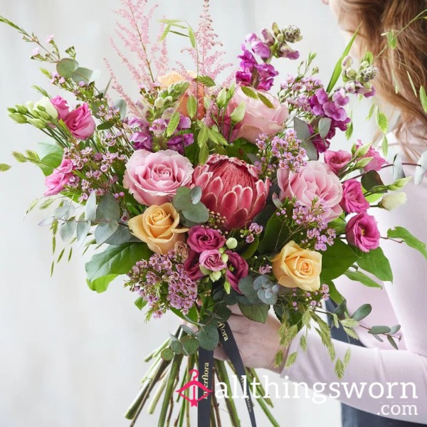 Bouquet Of Flowers - Weekly