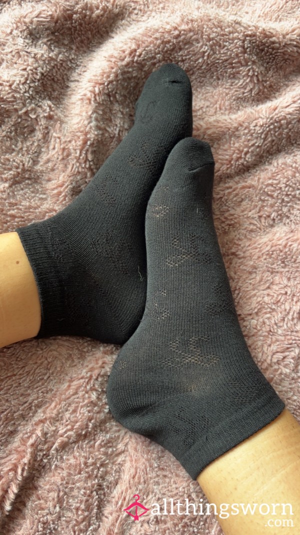 Bow Patterned Ankle Socks