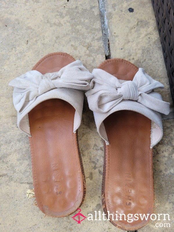 Bow Sandals  🩴