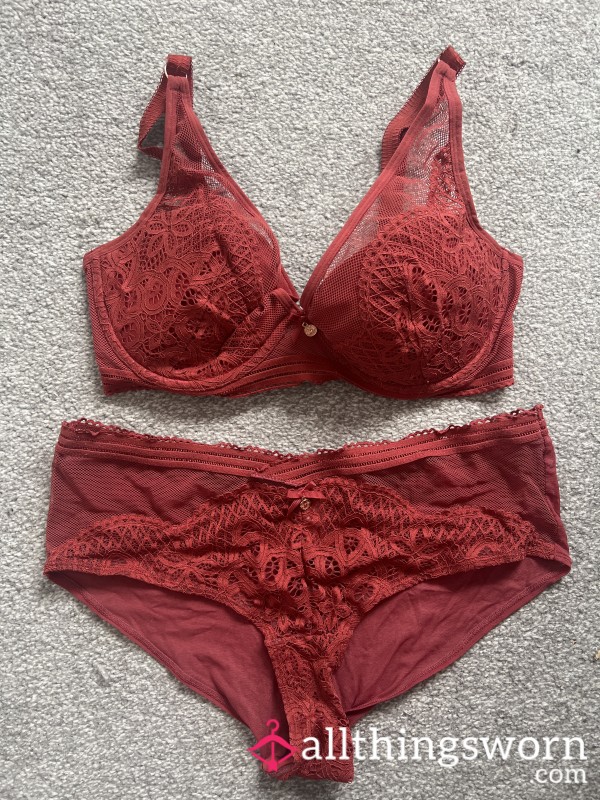 Bra & Pantie Set 34DD