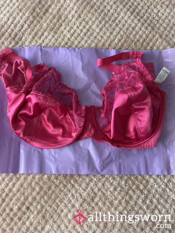 Bra Size 40E Pink Underwired