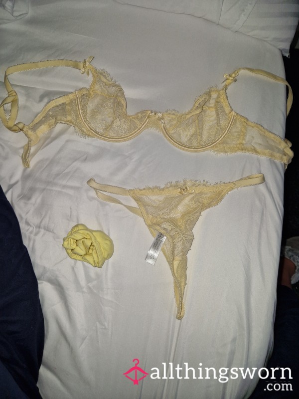 BRA THONG SOCKS