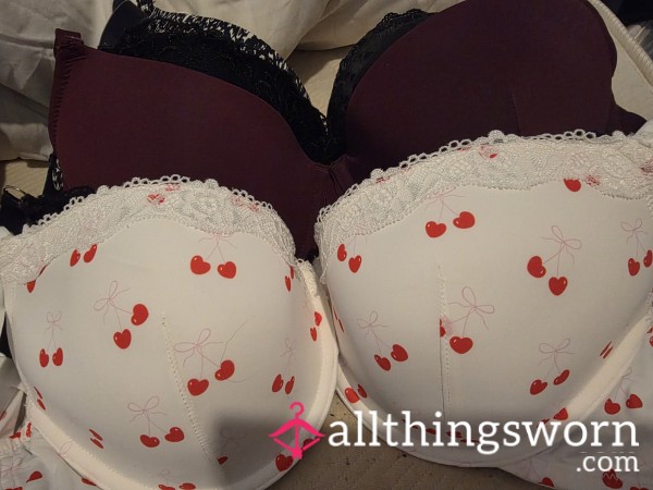 Bra Try On, Maybe Pick Your Wear