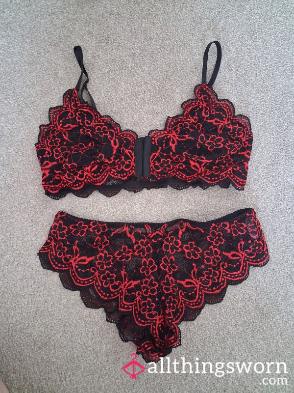 Bralette Panties Set