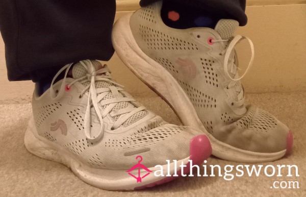 Bratty MILF’s Stanky Faded Light Blue Trainers – Sweaty, Tea-Stained & Gym-Ripped! Size 7.5 – Pure Foot Filth 💜🔥