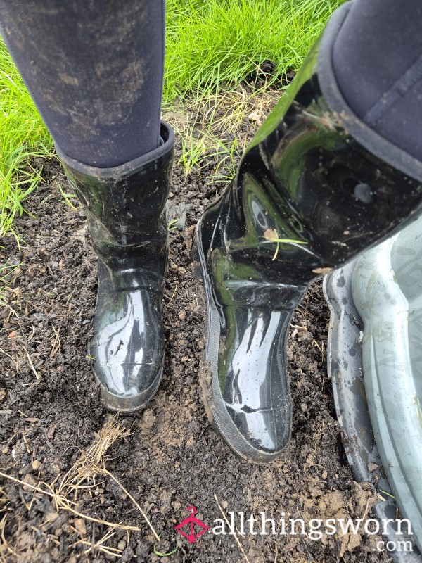 👑 Bratty Princess Needs Her Muddy Boots Worshipped 👑