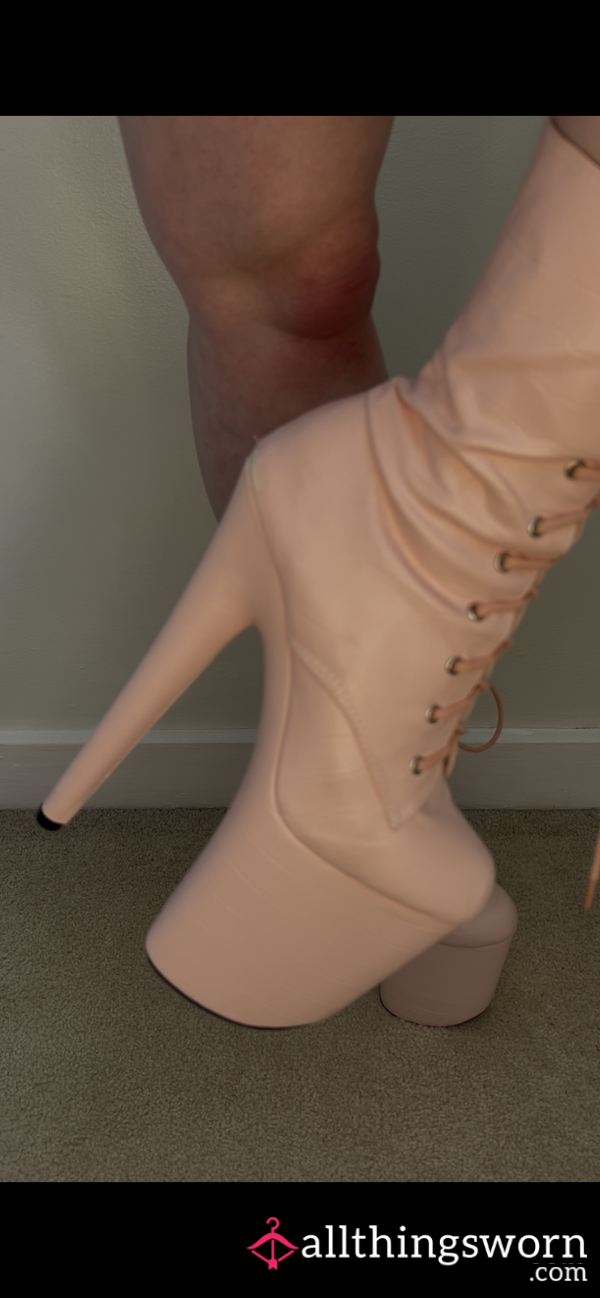Broken Pole Boots 😭 Anyone Wanna Buy So I Can Get Some More?! Uk Tracked Delivery Included Included 😘❤️