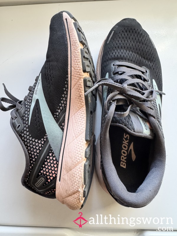 Brooks Ghost 14 Running Sneakers