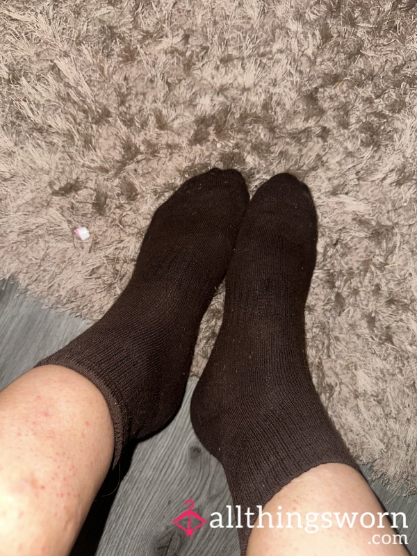 Brown 2 Full Day Wear Smelly Socks