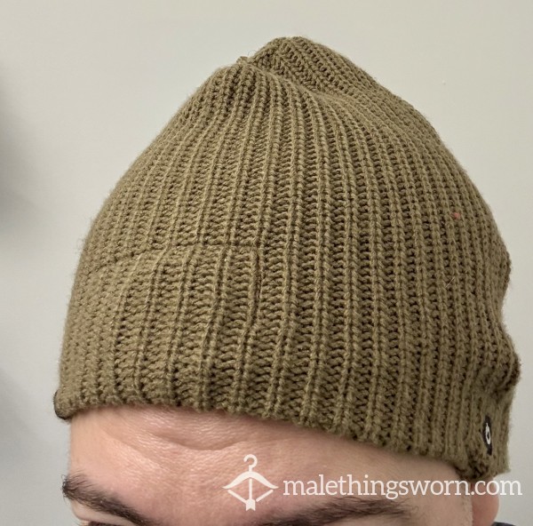 BROWN BEANIE