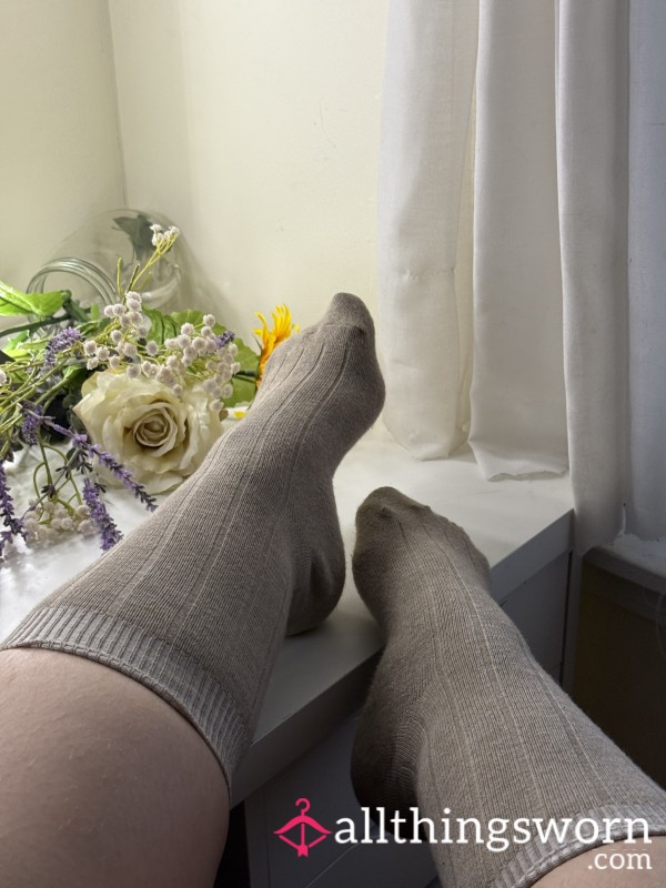 Brown Calf-Length Socks