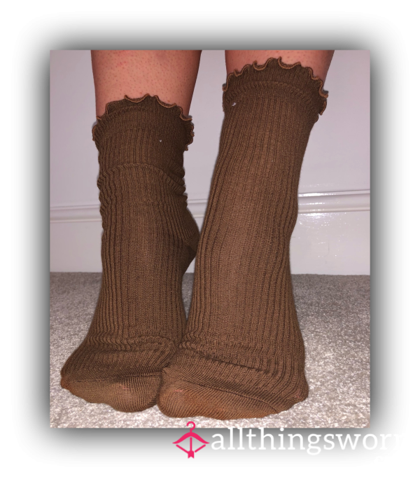 Brown Frilly Socks