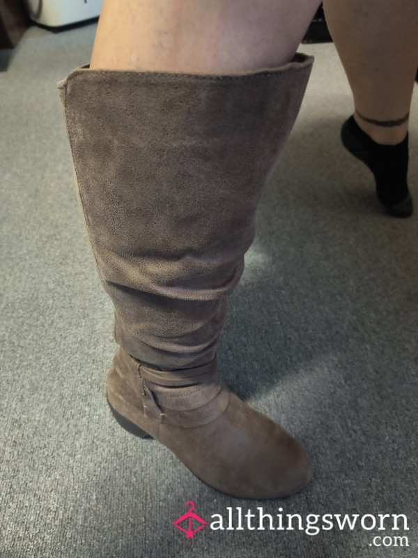 Brown Knee High Suede Boots Size 9