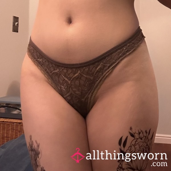 Brown Lace Thong🐻