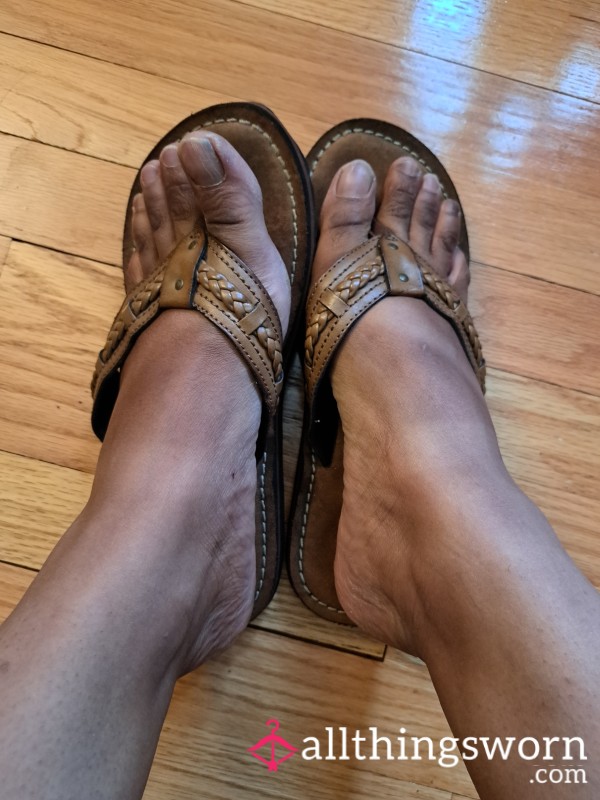 Brown Leather Clarks Sandals Sz9