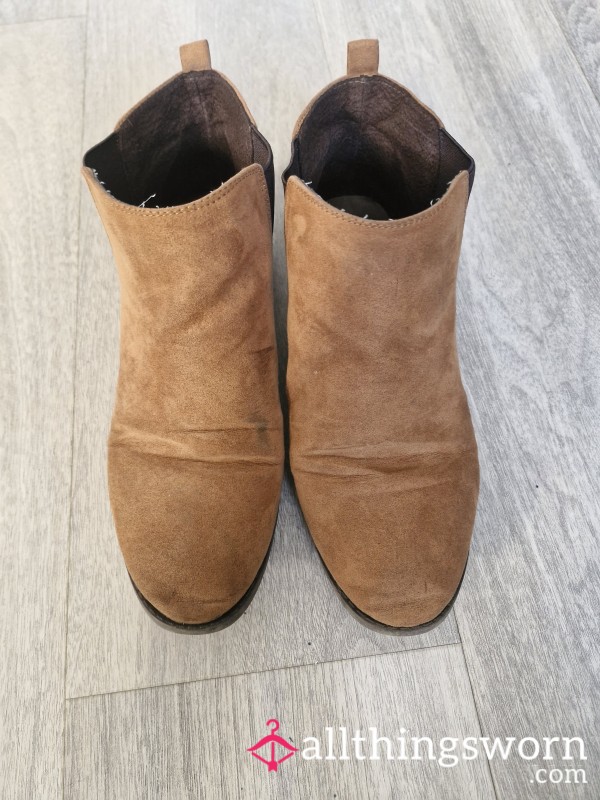Brown Suede Boots Size 8
