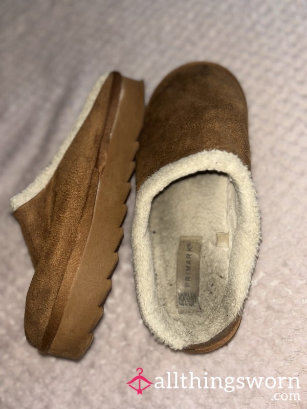 Brown, Toe Covered Slippers