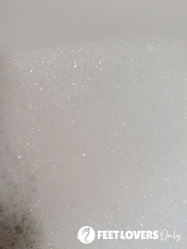 Bubble Bath Feet Picture ❣️