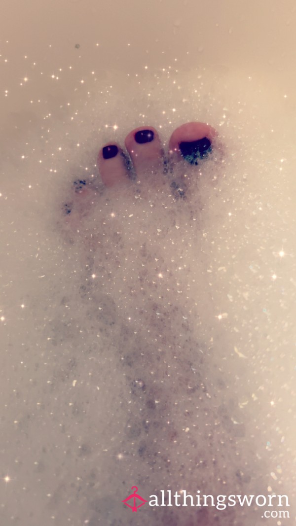 Bubble Bath Toes