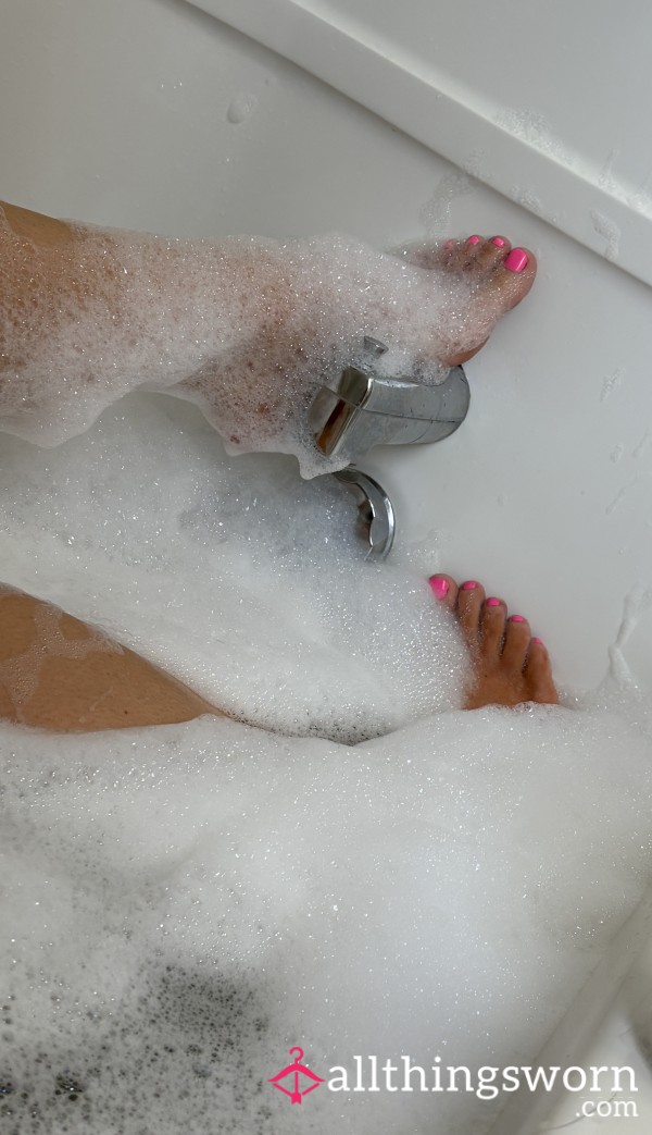 🛁 Bubble Bath Toes 👣