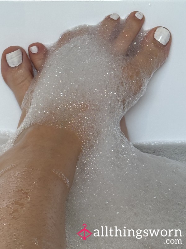 Bubbly Feet