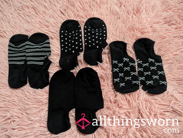 Bundle Of Ankle Socks Well Worn By Rainbow 🌈🌈