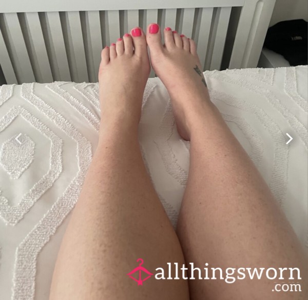 Pink Toes Photo Bundle.