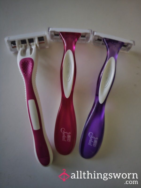 Bundle Of Used Razors