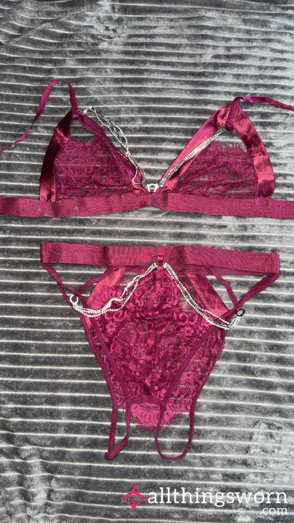Burgundy Crotchless Set