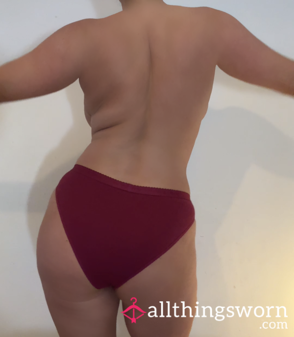🏋️‍♀️ Burgundy Reebok Gym Panties 🏋️‍♀️  Burgundy Full-back Gym Panties From Reebok, Made With 90% Polyamide