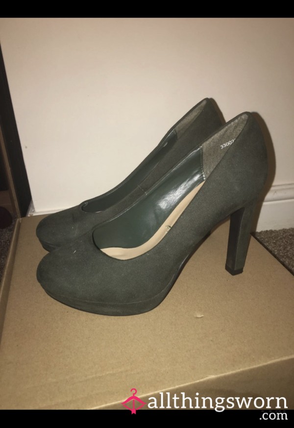 Business Heels (Petite Baddie Edition) - Size 3