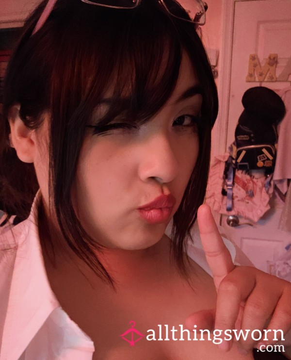 Busty Office Siren Emi (no Nudity)