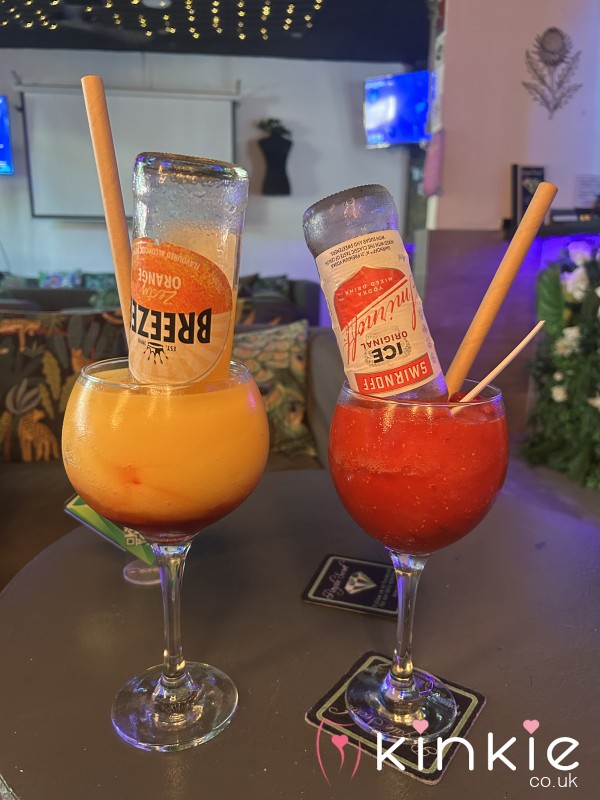 Buy Drinks 🍹