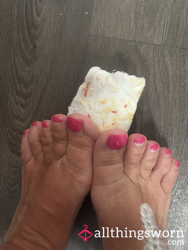 Cake And Feet