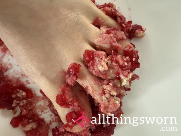 Cake Crushing