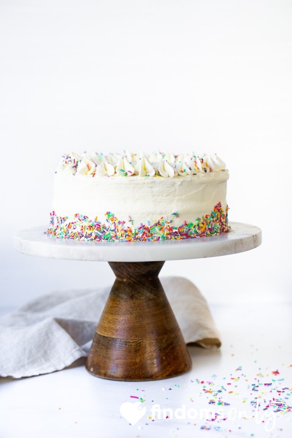 Cake Sitting Video