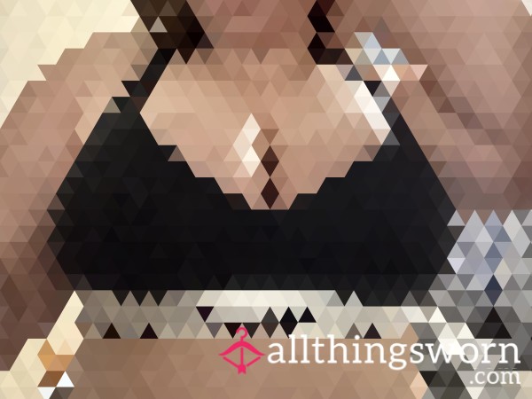 Calvin Klein Bra Pic 🍒