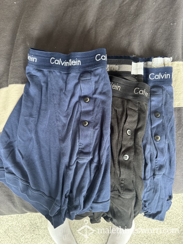 Calvin Klein Bu*ton Boxers