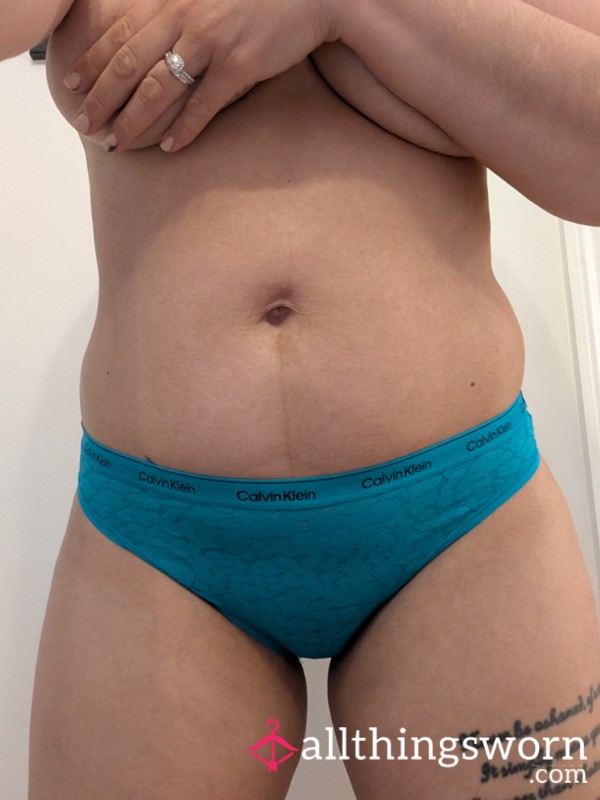 Calvin Klein Turquoise Lace Panties 💙💚