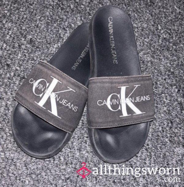 Calvin Klein Well Worn Sliders- Faded Fabric
