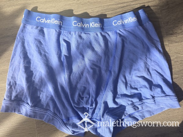 Calvin Kleins Size Large Blue (1 Day Standard Wear)