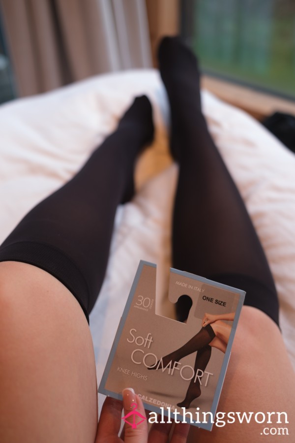 Calzedonia Knee High Stockings, 48hr Wear + Pics 🖤