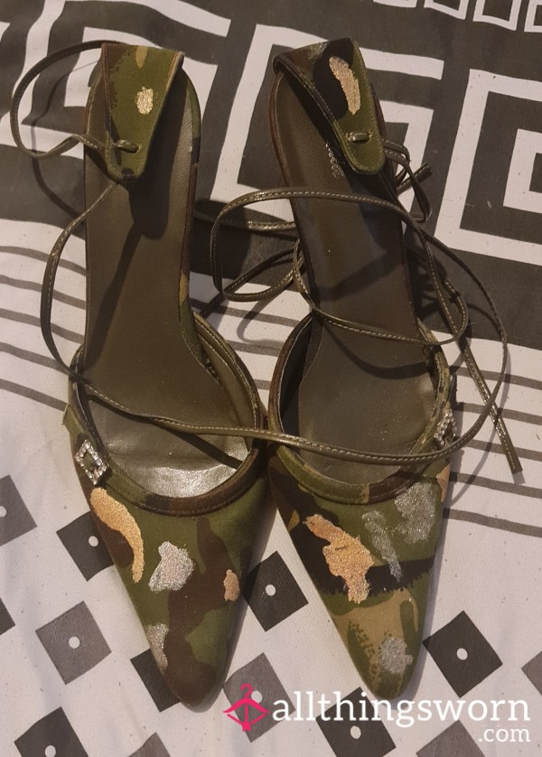 Camo Strappy Lace Heels Size 6 Well Worn