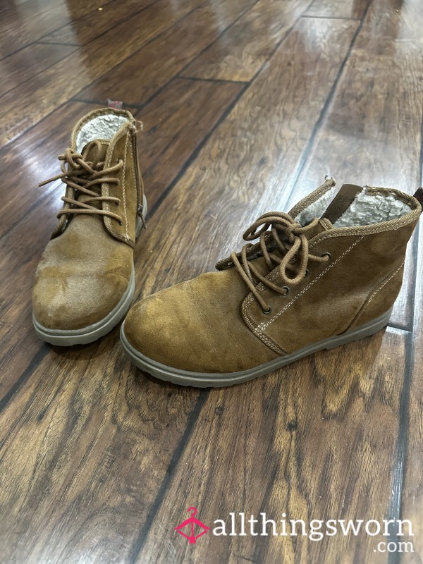 Car & Jack Leather Wool