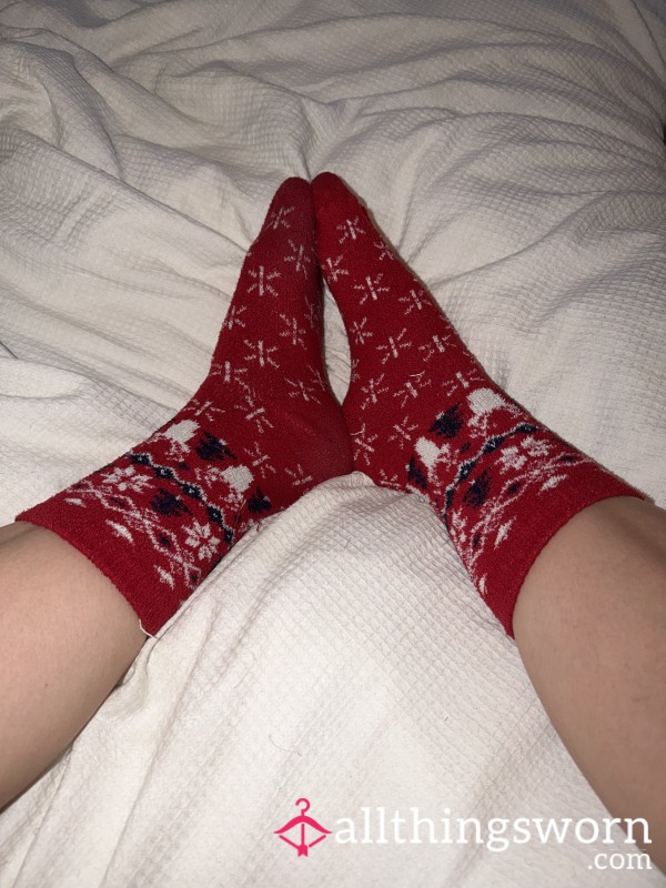 Cara’s Fluffy Stinky Red Socks